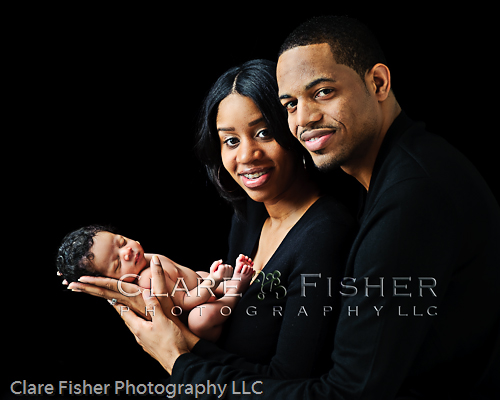 _DSC5951-Edit family portrait with a newborn baby